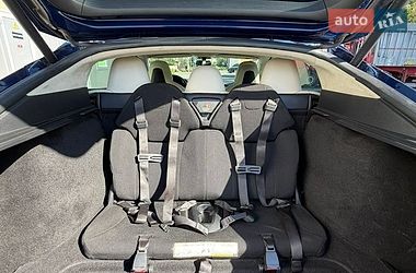 Лифтбек Tesla Model S 2018 в Виннице