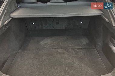 Лифтбек Tesla Model S 2022 в Киеве