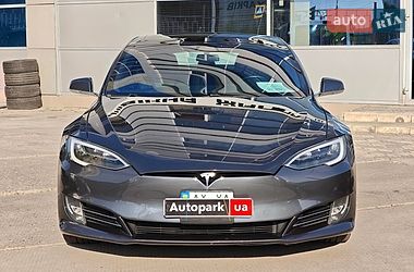 Лифтбек Tesla Model S 2018 в Харькове фото 2 Лифтбек Tesla Model S 2018 в Харькове