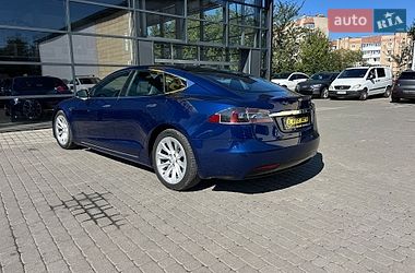 Ліфтбек Tesla Model S 2018 в Івано-Франківську