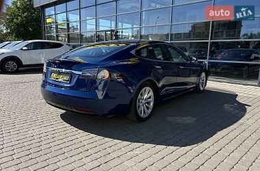 Ліфтбек Tesla Model S 2018 в Івано-Франківську