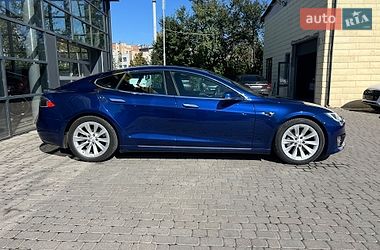 Ліфтбек Tesla Model S 2018 в Івано-Франківську