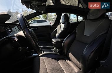 Ліфтбек Tesla Model S 2018 в Івано-Франківську