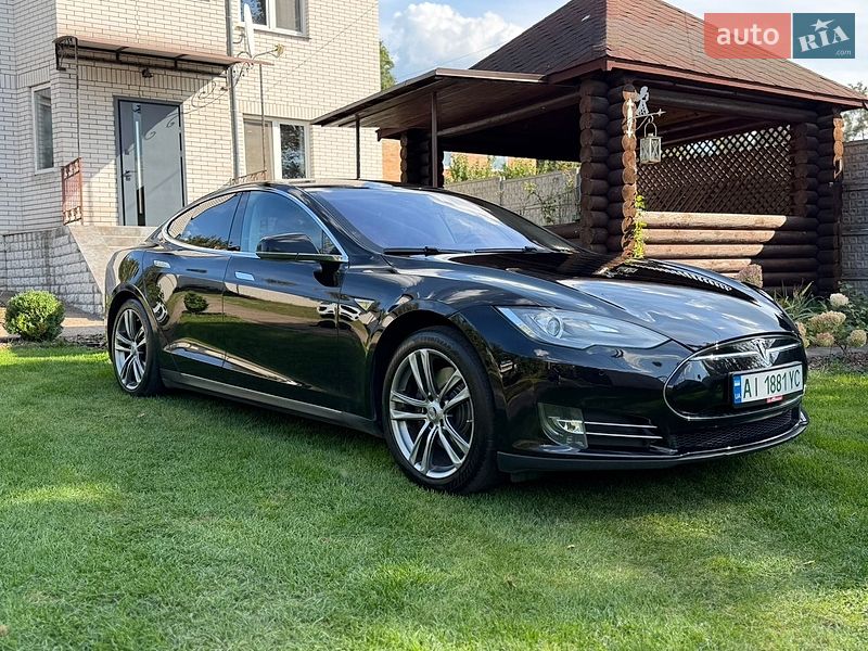 Tesla Model S 2013 Tesla Model S 2013