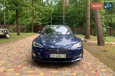 Лифтбек Tesla Model S 2016 в Софиевской Борщаговке
