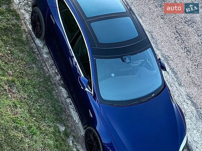 Ліфтбек Tesla Model S 2016 в Софіївській Борщагівці фото 19 Ліфтбек Tesla Model S 2016 в Софіївській Борщагівці