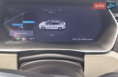 Лифтбек Tesla Model S 2016 в Житомире