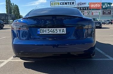 Лифтбек Tesla Model S 2017 в Одессе
