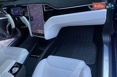 Лифтбек Tesla Model S 2017 в Одессе