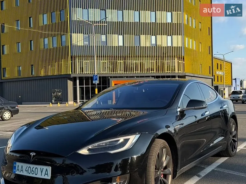 Tesla Model S