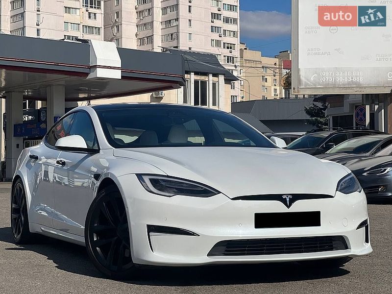 Ліфтбек Tesla Model S 2021 в Одесі