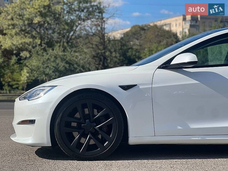 Лифтбек Tesla Model S 2021 в Одессе