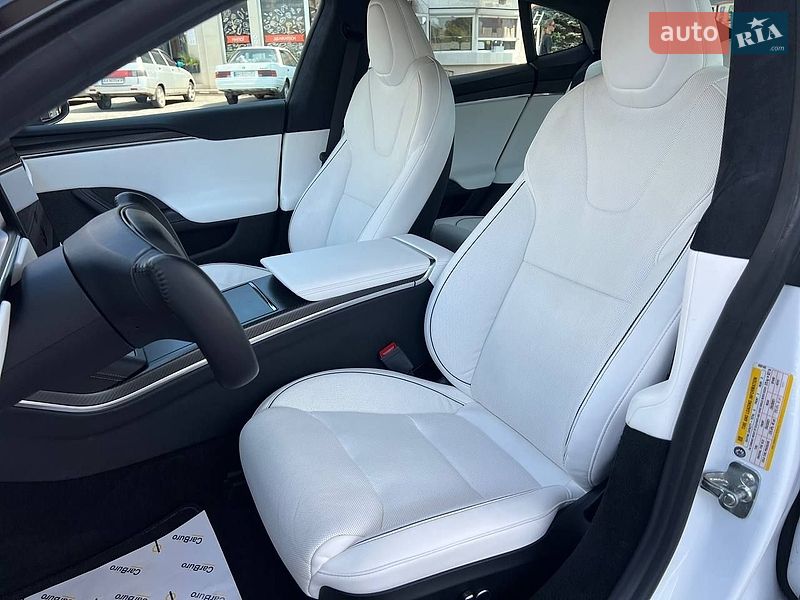 Лифтбек Tesla Model S 2021 в Одессе