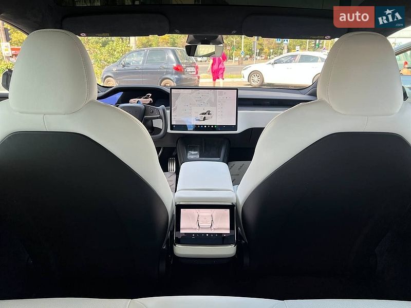 Лифтбек Tesla Model S 2021 в Одессе