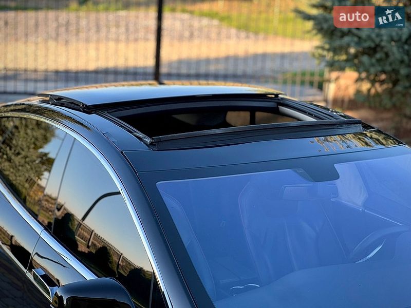 Лифтбек Tesla Model S 2013 в Дрогобыче