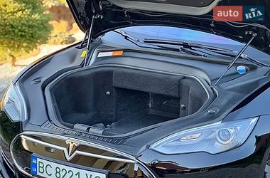 Лифтбек Tesla Model S 2013 в Дрогобыче