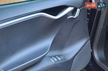 Лифтбек Tesla Model S 2013 в Дрогобыче