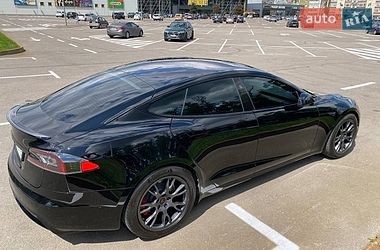 Лифтбек Tesla Model S 2021 в Киеве фото 10 Лифтбек Tesla Model S 2021 в Киеве