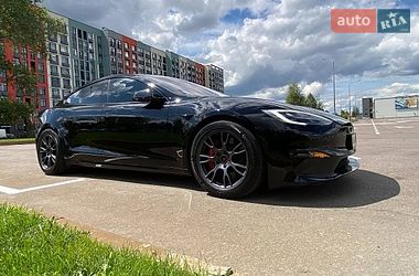 Лифтбек Tesla Model S 2021 в Киеве фото 14 Лифтбек Tesla Model S 2021 в Киеве