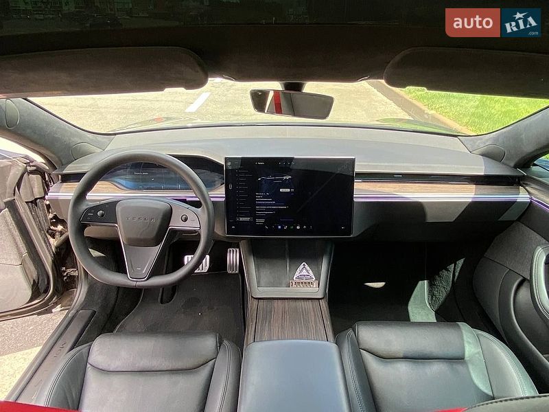Лифтбек Tesla Model S 2021 в Киеве фото 28 Лифтбек Tesla Model S 2021 в Киеве