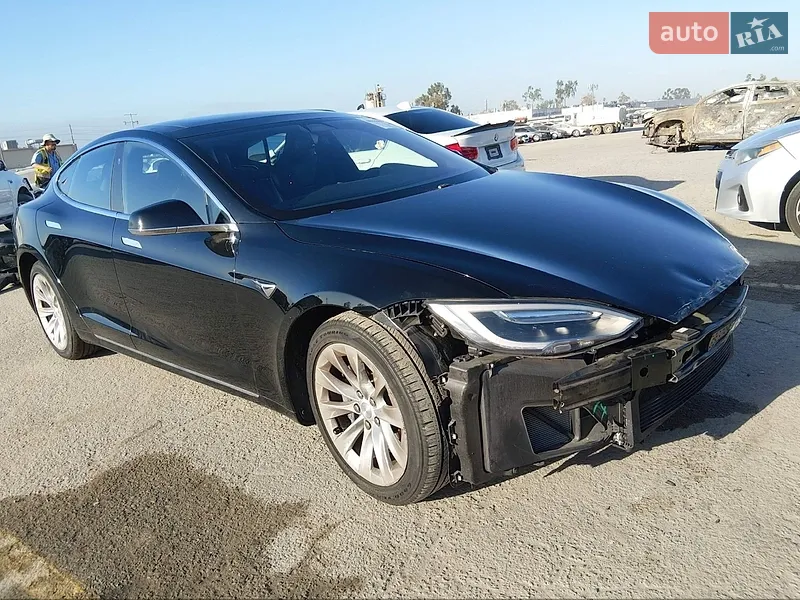 Tesla Model S 2017