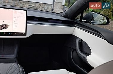 Лифтбек Tesla Model S 2021 в Коломые
