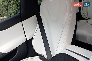 Лифтбек Tesla Model S 2021 в Коломые