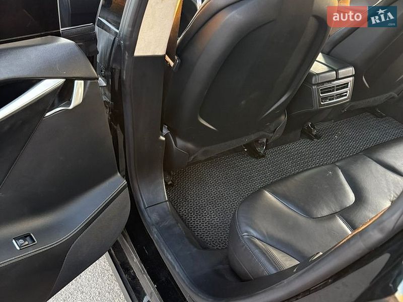 Ліфтбек Tesla Model S 2014 в Миколаєві фото 14 Ліфтбек Tesla Model S 2014 в Миколаєві