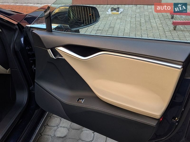 Ліфтбек Tesla Model S 2014 в Ковелі фото 13 Ліфтбек Tesla Model S 2014 в Ковелі
