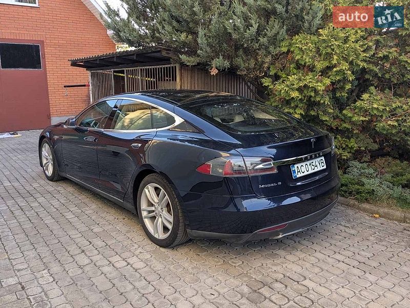 Ліфтбек Tesla Model S 2014 в Ковелі фото 4 Ліфтбек Tesla Model S 2014 в Ковелі