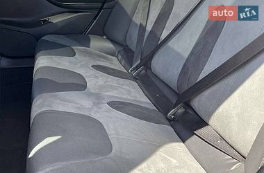 Ліфтбек Tesla Model S 2014 в Львові