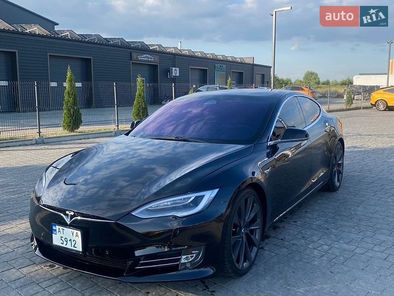 Ліфтбек Tesla Model S 2019 в Івано-Франківську фото Ліфтбек Tesla Model S 2019 в Івано-Франківську