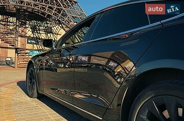 Ліфтбек Tesla Model S 2020 в Харкові