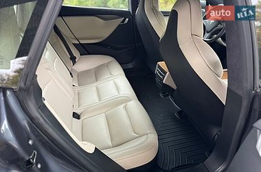 Ліфтбек Tesla Model S 2020 в Дніпрі