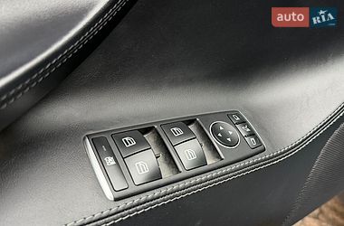 Ліфтбек Tesla Model S 2020 в Стрию
