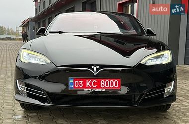 Лифтбек Tesla Model S 2018 в Ковеле