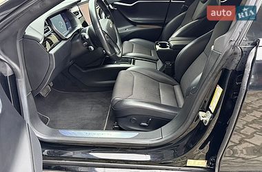 Лифтбек Tesla Model S 2018 в Ковеле
