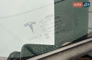 Лифтбек Tesla Model S 2018 в Ковеле