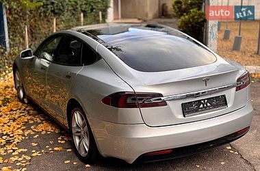 Ліфтбек Tesla Model S 2012 в Одесі