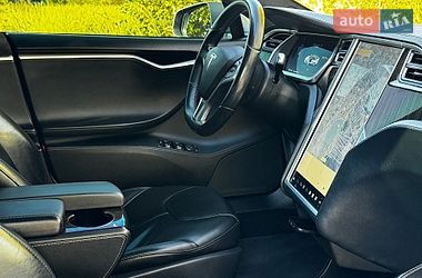 Лифтбек Tesla Model S 2013 в Дрогобыче