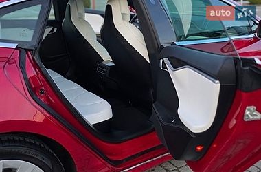 Ліфтбек Tesla Model S 2017 в Львові фото 17 Ліфтбек Tesla Model S 2017 в Львові