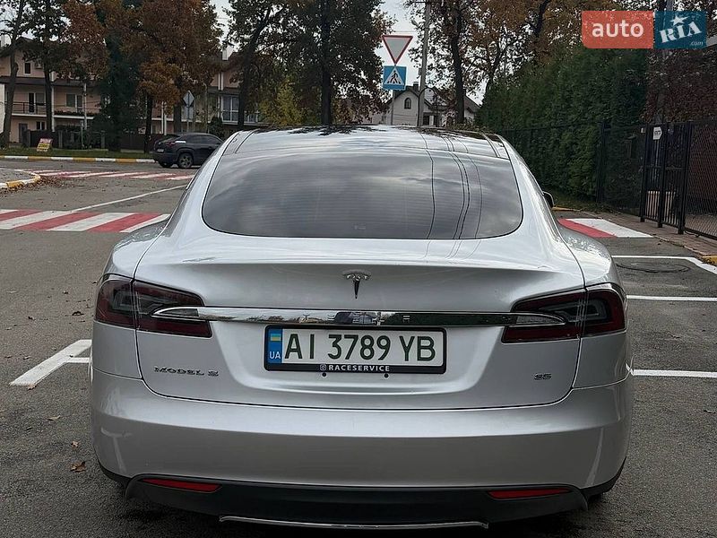 Ліфтбек Tesla Model S 2013 в Києві фото 3 Ліфтбек Tesla Model S 2013 в Києві