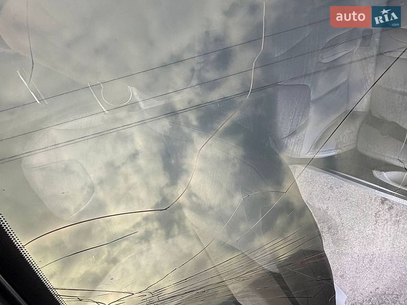 Ліфтбек Tesla Model S 2013 в Києві фото 15 Ліфтбек Tesla Model S 2013 в Києві