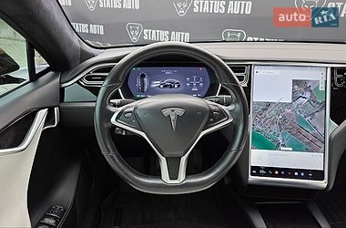 Ліфтбек Tesla Model S 2017 в Хмельницькому