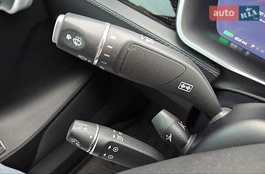 Ліфтбек Tesla Model S 2017 в Хмельницькому