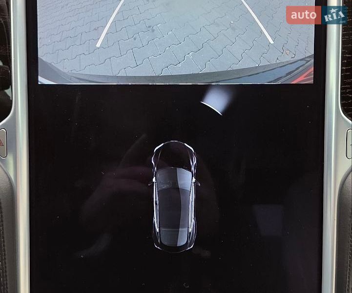 Ліфтбек Tesla Model S 2017 в Хмельницькому