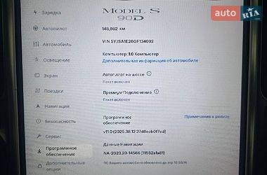 Ліфтбек Tesla Model S 2016 в Києві