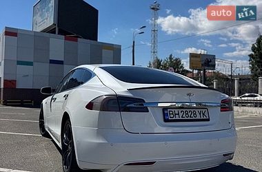 Лифтбек Tesla Model S 2015 в Одессе