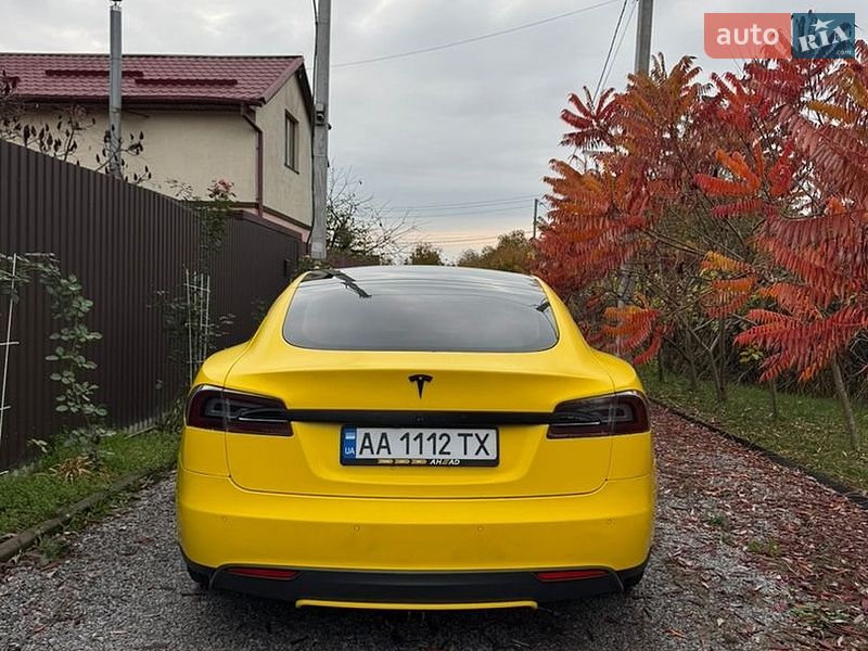Ліфтбек Tesla Model S 2014 в Києві фото 4 Ліфтбек Tesla Model S 2014 в Києві