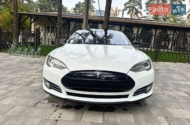Лифтбек Tesla Model S 2012 в Ананьеве